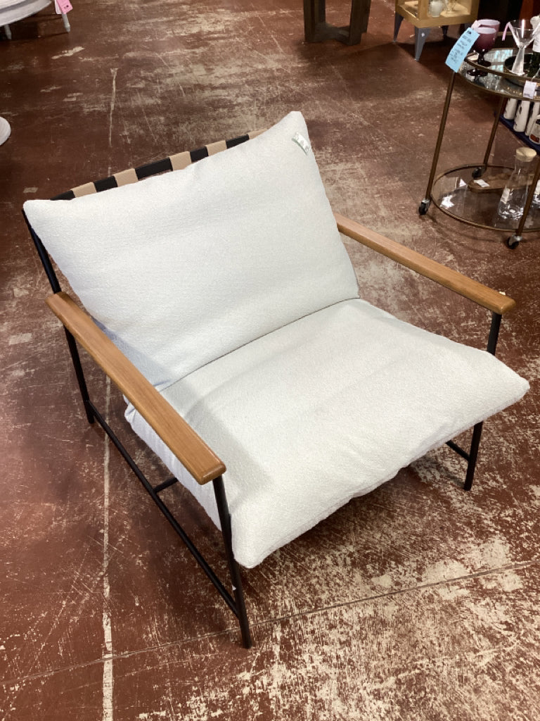 Denver Modern Outdoor Vail Lounge Chair / Slate FIQA Dove Boucle 32PMLTP6