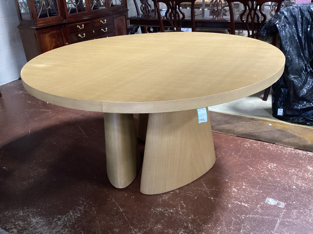 Lulu and GS kEATING 60" indoor outdoor dining table 60" Round A3MAQDDD