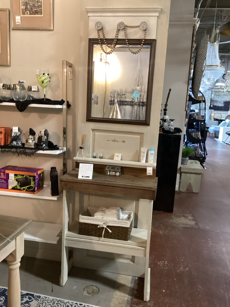 A-door-able guest room valet cream & natural 25.5 x 13 x 83" high with basket