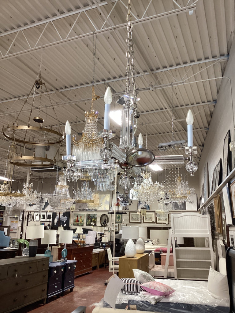 Chandelier / crystal 4  light 26" w x 26" high