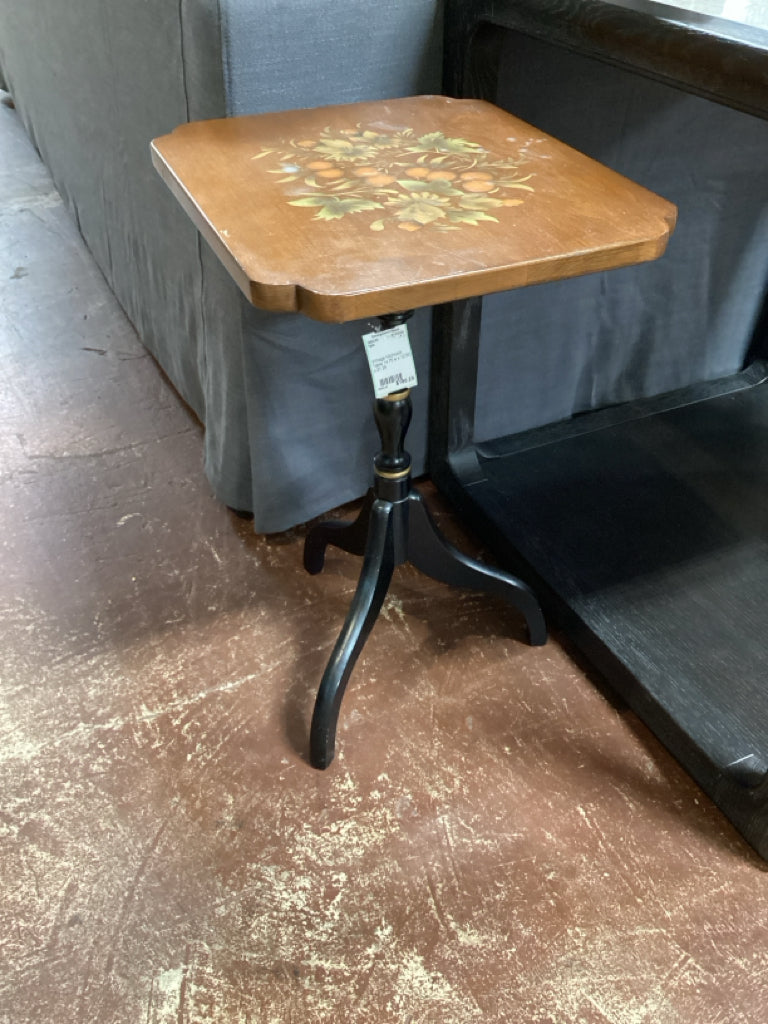 Vintage Hitchcock Table 14.75 w x 12.5D x 21.25