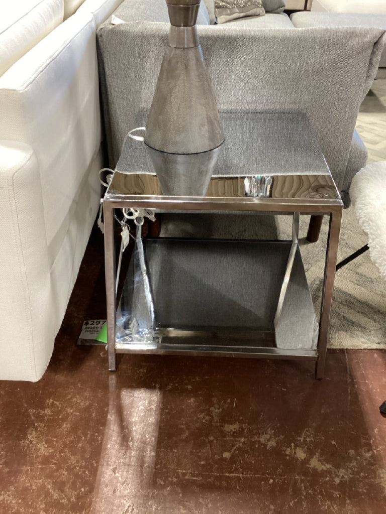 End Table / stainless steel20 x 21 x 20" high