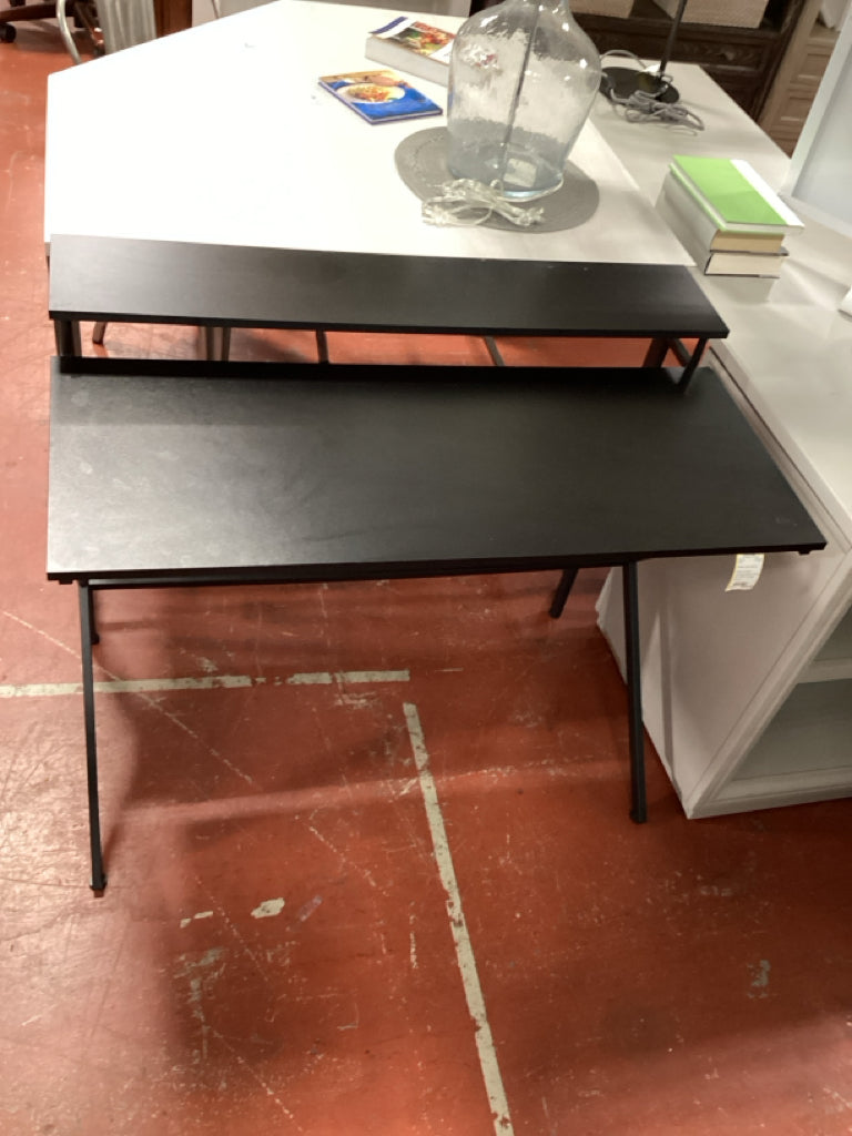 Modern Black Computer/Writinf Desk 40" x 23" x 33' (as found)