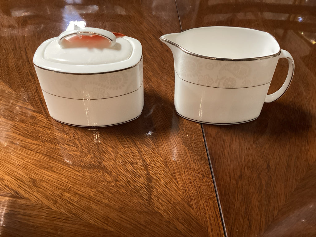 Kate Spade Bonnabel Place / Set of Two Creamer & Sugar Bowl w/ Lid