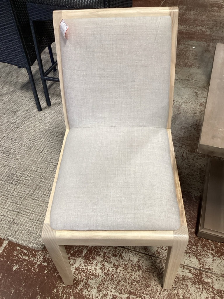 Anoushka Hand Knotted 9' X 12' Area Rug