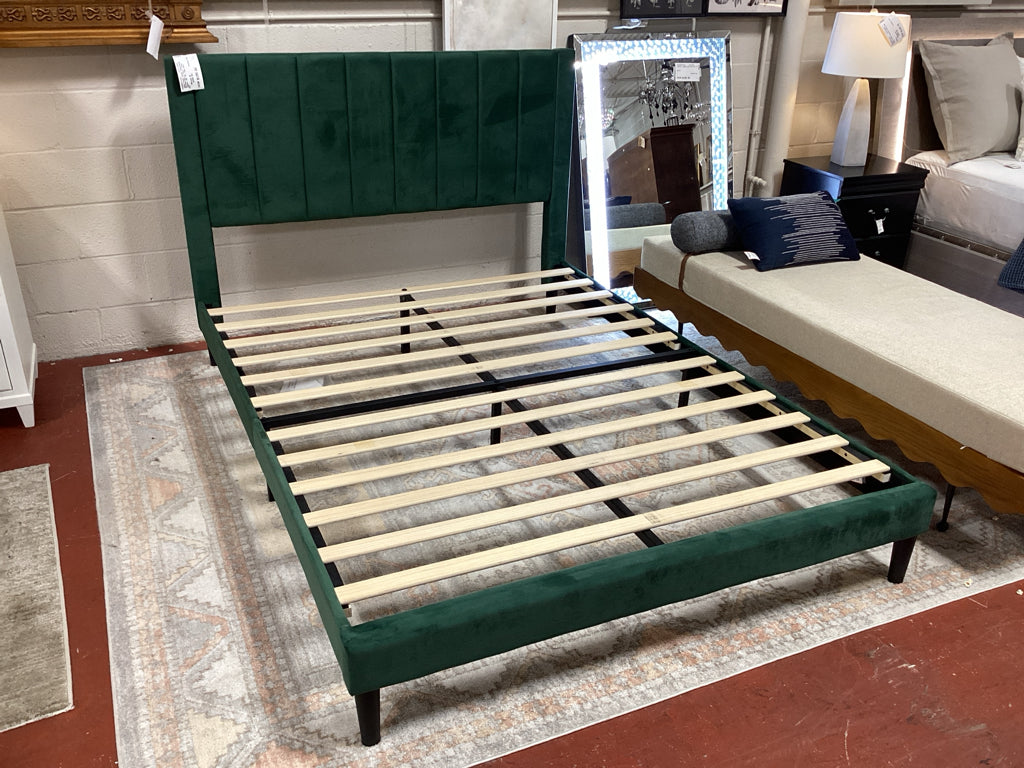 Queen Green Velvet Upholstered Platform Bed w/ Slats, Center Support, HB, FB, Si