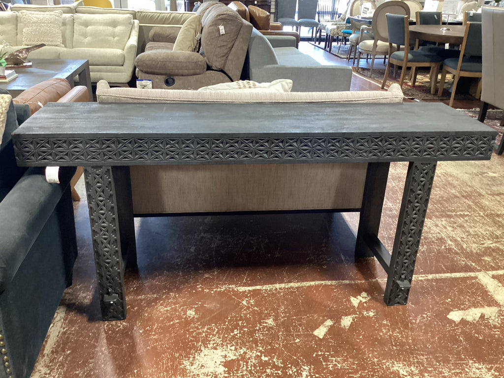 Wisner carved wood Console / distressed black 65 x 16 x 30