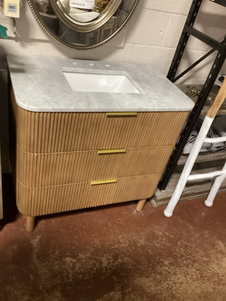 Havana Bathroom vanity / reed cabinet / Carrara marble 36 x 22 x 34.5 5JS9F9UC