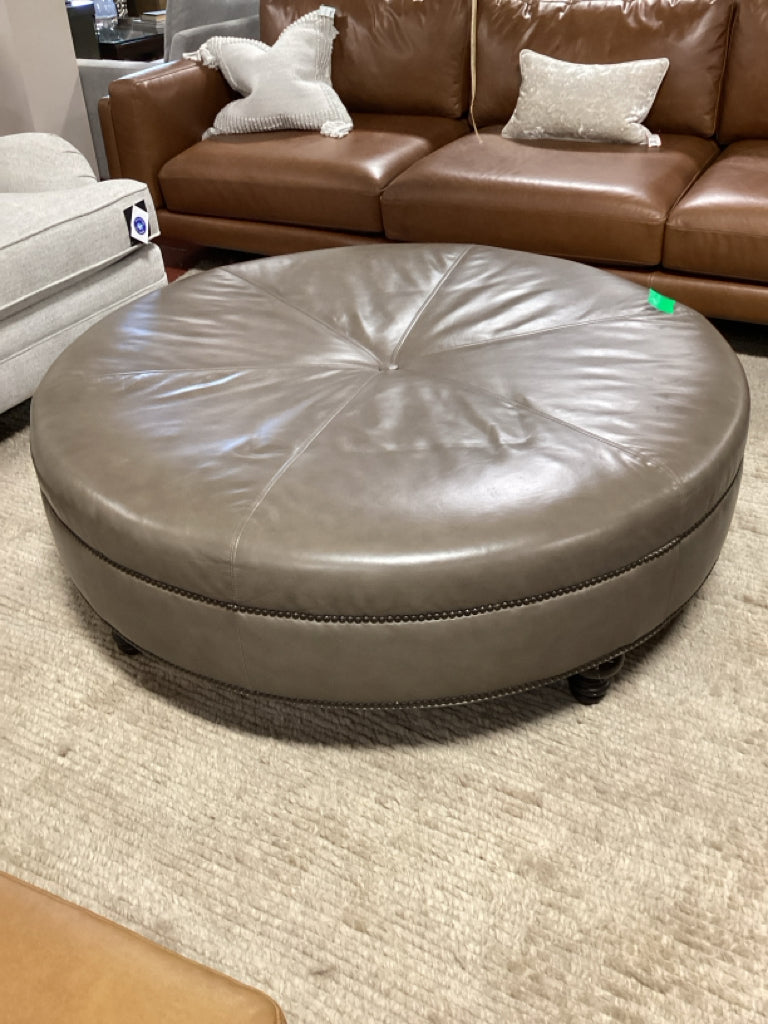 Leather Obra Ottoman with Nail Head Trim 56" Round (as found)