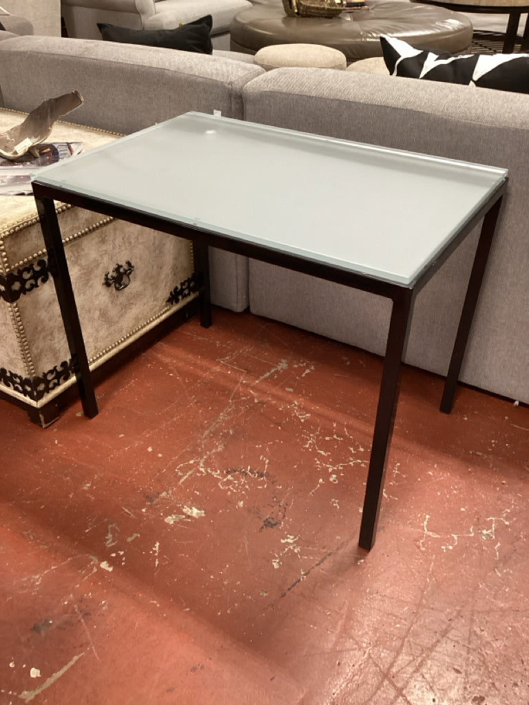 ROOM & BOARD Parsons End Table w/ Frosted Glass Top & Black Metal Base 20x30x24