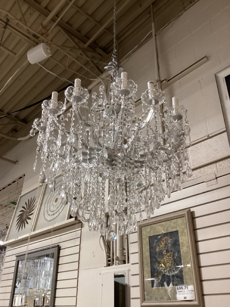 ONE TIERED CRYSTAL CHANDELIER - 14 40w BULBS - 30"H X 31"W