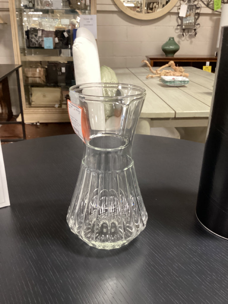 2 Modern Talise Fluted Carafe 5.7" W x 5.7" D x 10.4" H BL8CAJJQ