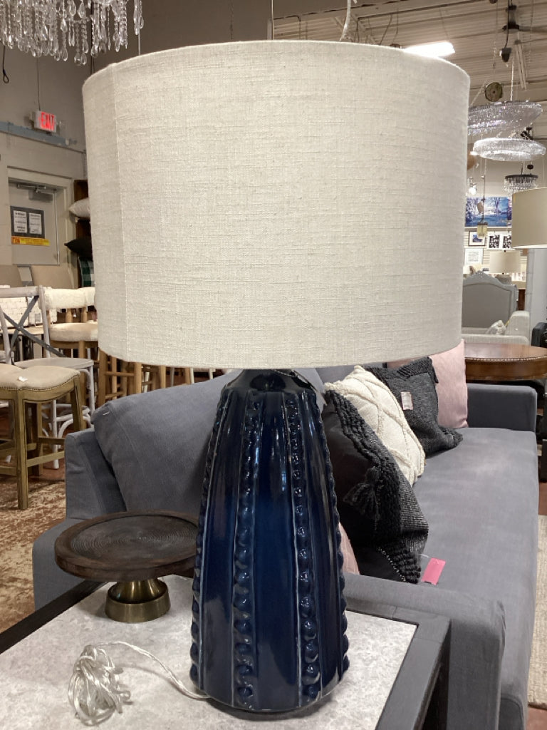 Paragon Classic Blue ceramic textured table lamp / white shade 30" high
