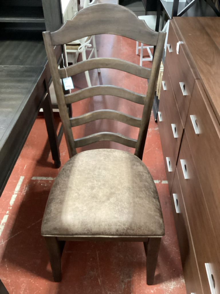 Paradise Valley Saddle Brown Upholstered Ladder Back Chair