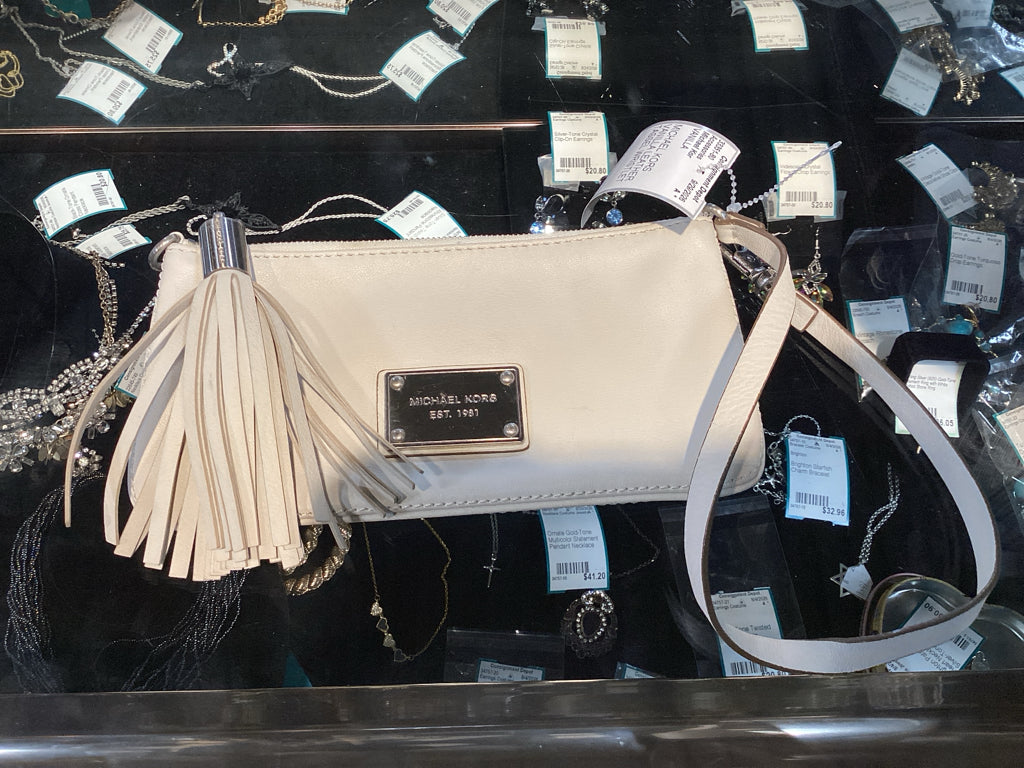 Michael Kor Accessories