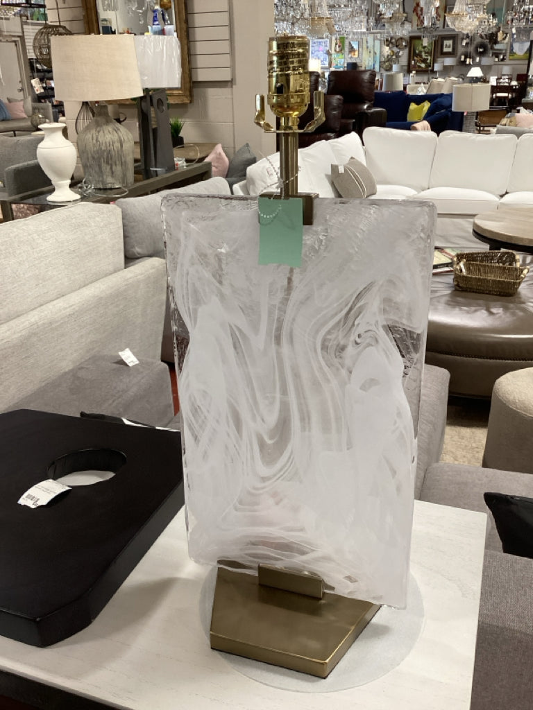 Maddox glass & brass lamp 19 x11 x 30 high 8AY692MG