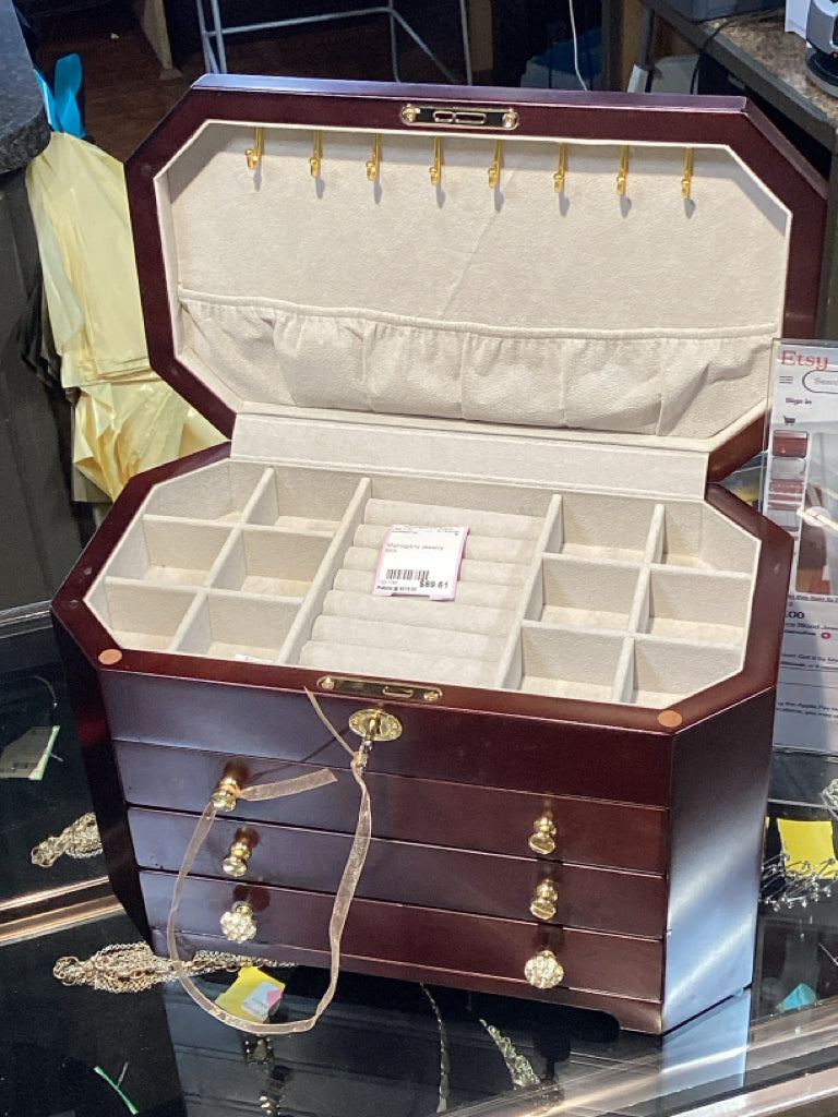 Mahogany jewelry box