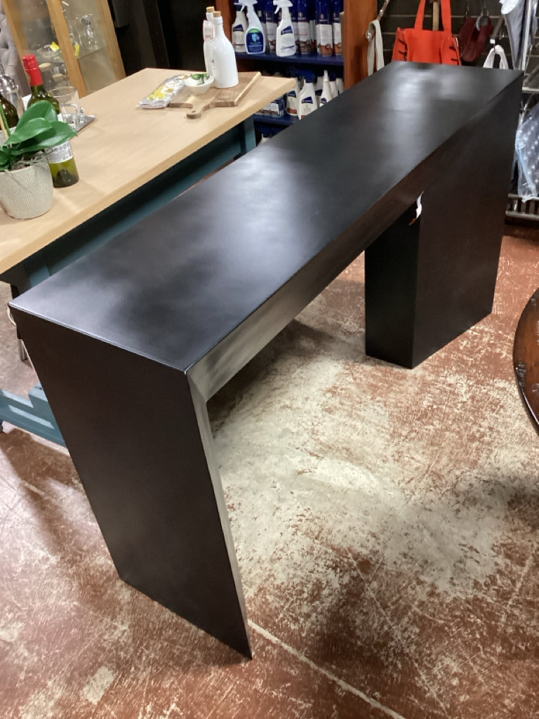 Mckinley Console 62" X 17" X 34" 5WSJJWE6