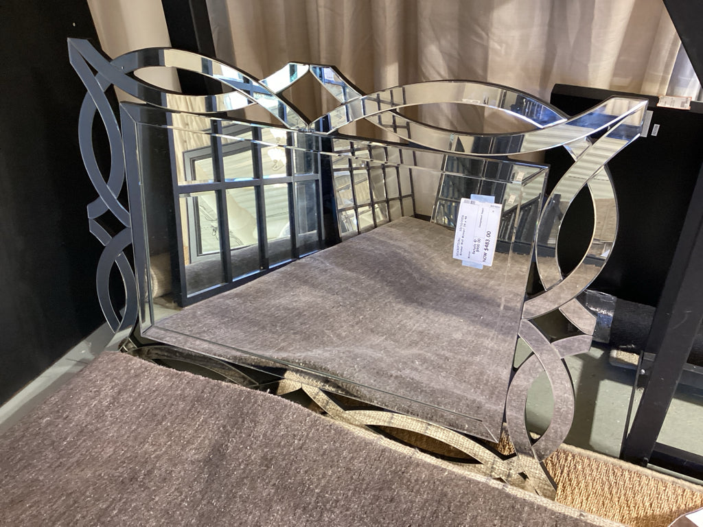 Miramar Wall Mirror/ 34 x 48