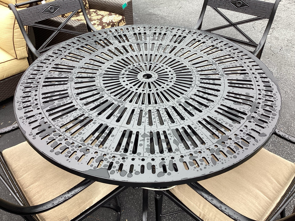 Frontgate Carlisle Round Table & Four Chairs (2 Arm & 2 Swivel Arm Chairs) w/ Ta