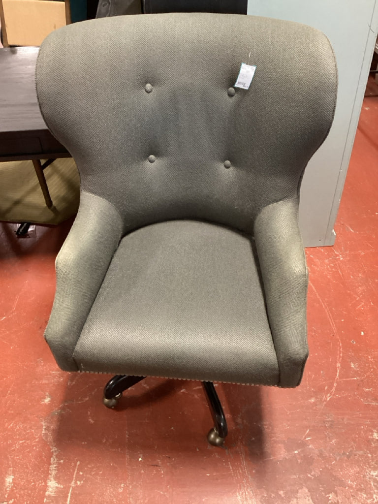Sadie Office Chair / grey wingback fabric desk chair 29 x 32 x42 AS FOUND