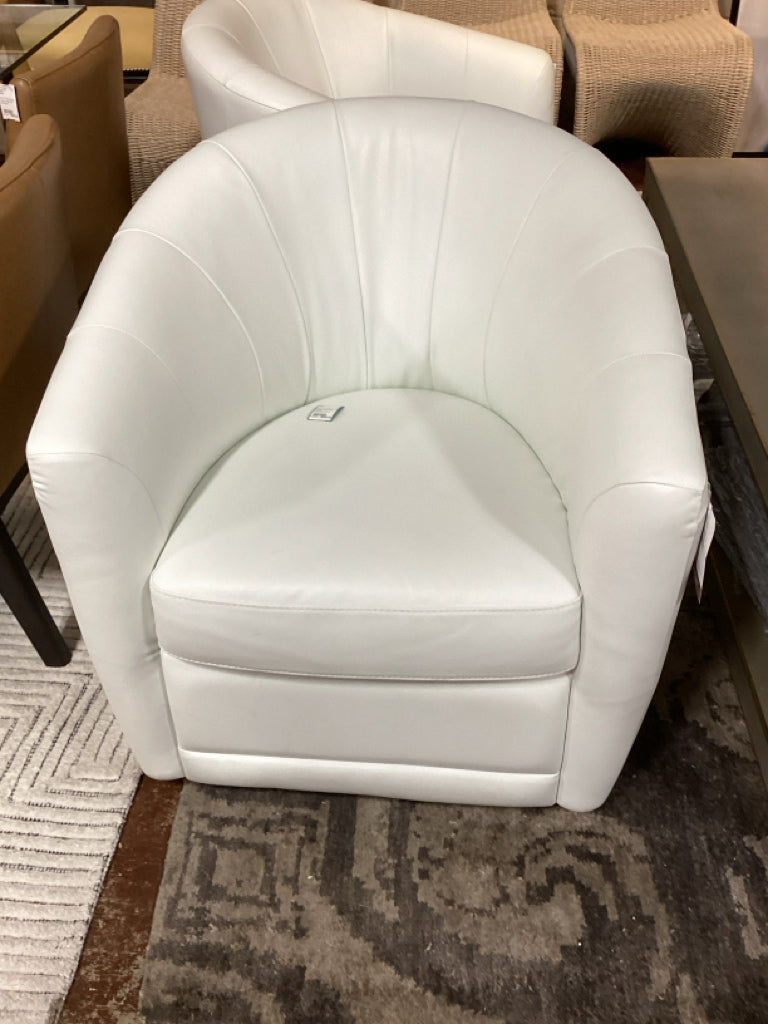 Natuzzi Modern Natuzzi Giada Leather WHITE Chair