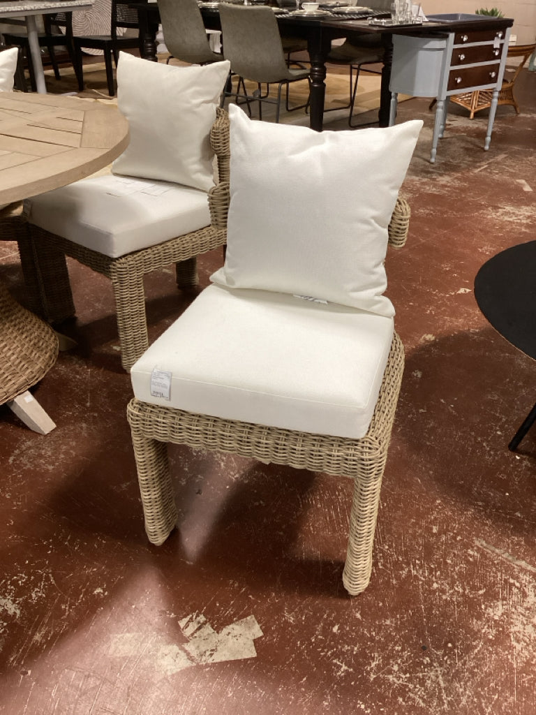 LuLu and Georgia Hadler Outdoor Dining Chair EACH 19.75x23.75x27 D2XL7EZW