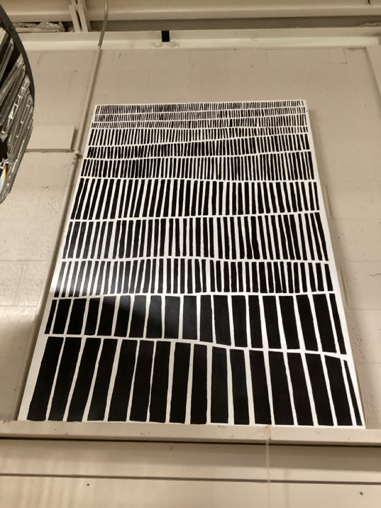 Art/ Black & white stripe canvas 40 x 60