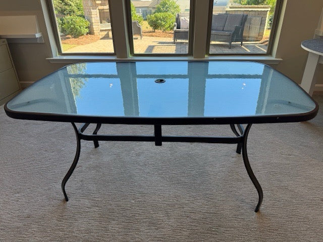 Glass Top outdoor Table and 6 chair set 59x36x28