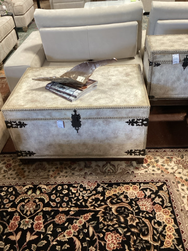 Hooker Decorative Storage Trunk with Nailhead Trim 36" X 24" x 20"