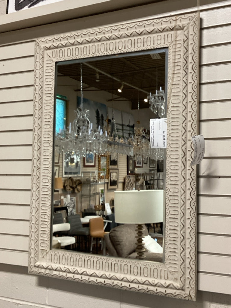 Distressed Ivory Frame Mirror 33x46