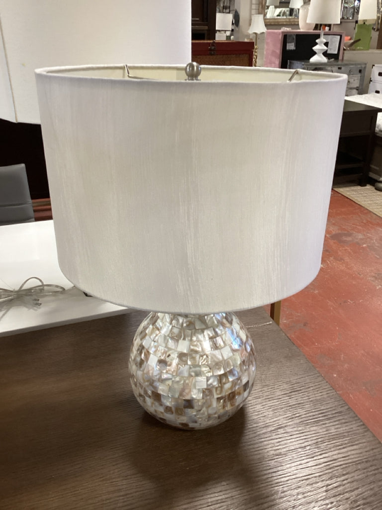 Table Lamp 21" Moasaic Capiz Shell Base