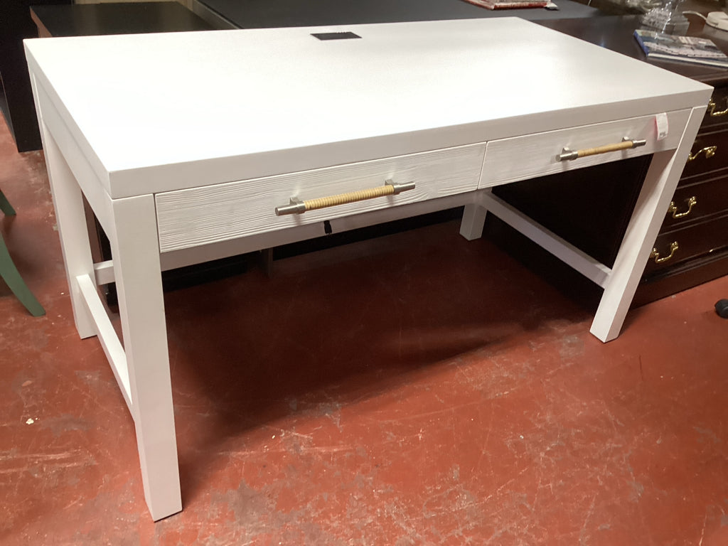 WHITE Electrified Desk w.Wood Accent Handle 56x28x31