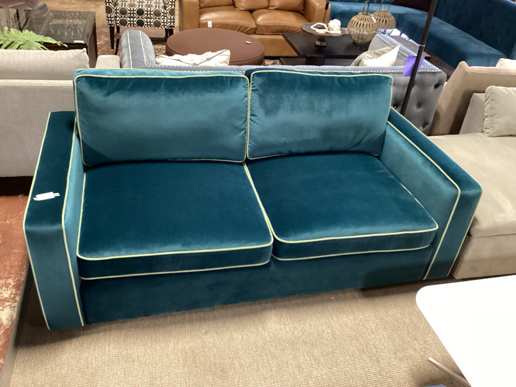 Havenly James 2-Seat 80" Sofa with Contrast Piping