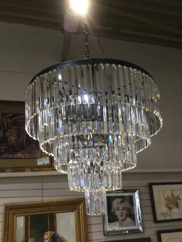 Chandelier/ black iron 5 tier prism crystal 16 light / 28h 32w (#5)