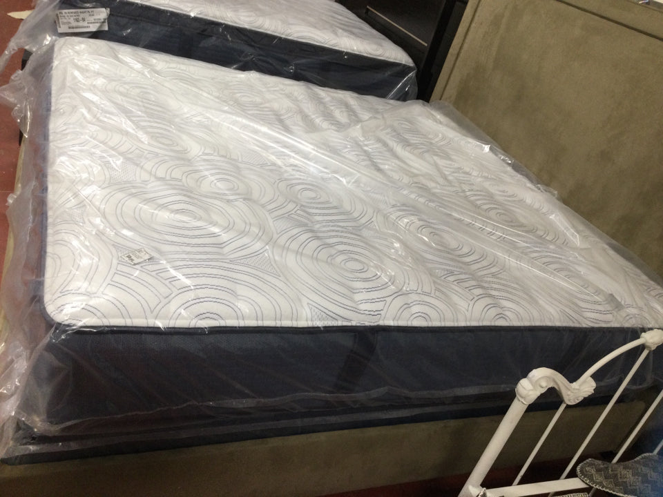 Serta  Renewed Night Extra Firm  Mattress KING 11" Profile