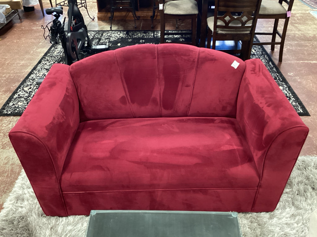 VELOUR Magenta Loveseat 58x22x32