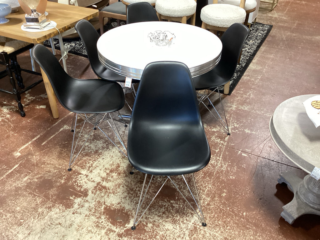 Chair/ molded fiberglass eames style / chropme base SET of 5