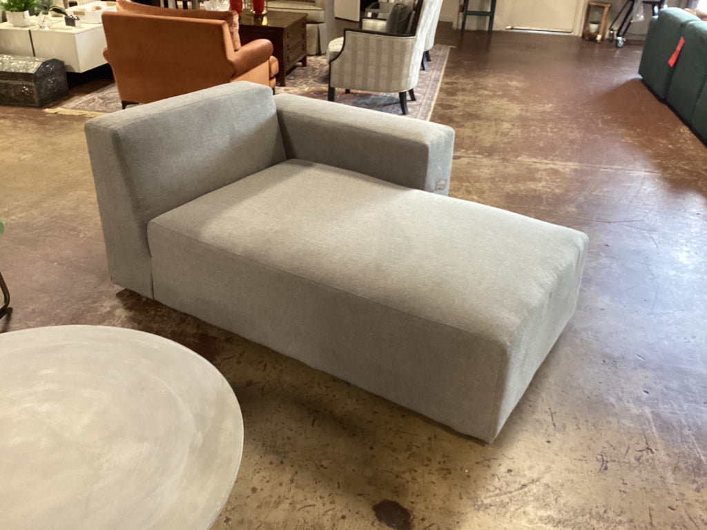 Floyd Form Sectional Left Arm Chaise V2  34x48x64.5  6z96rxmk