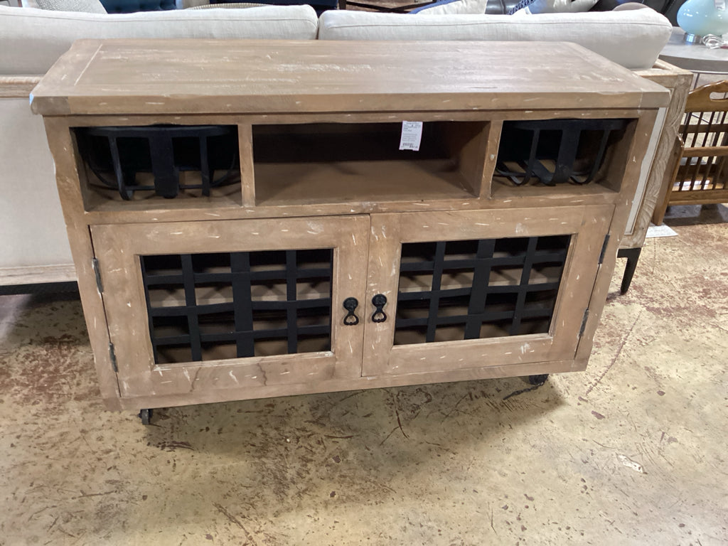 Rustic/Farmhouse Distressed Wood Media Cabinet/TV Stand 48x18x32