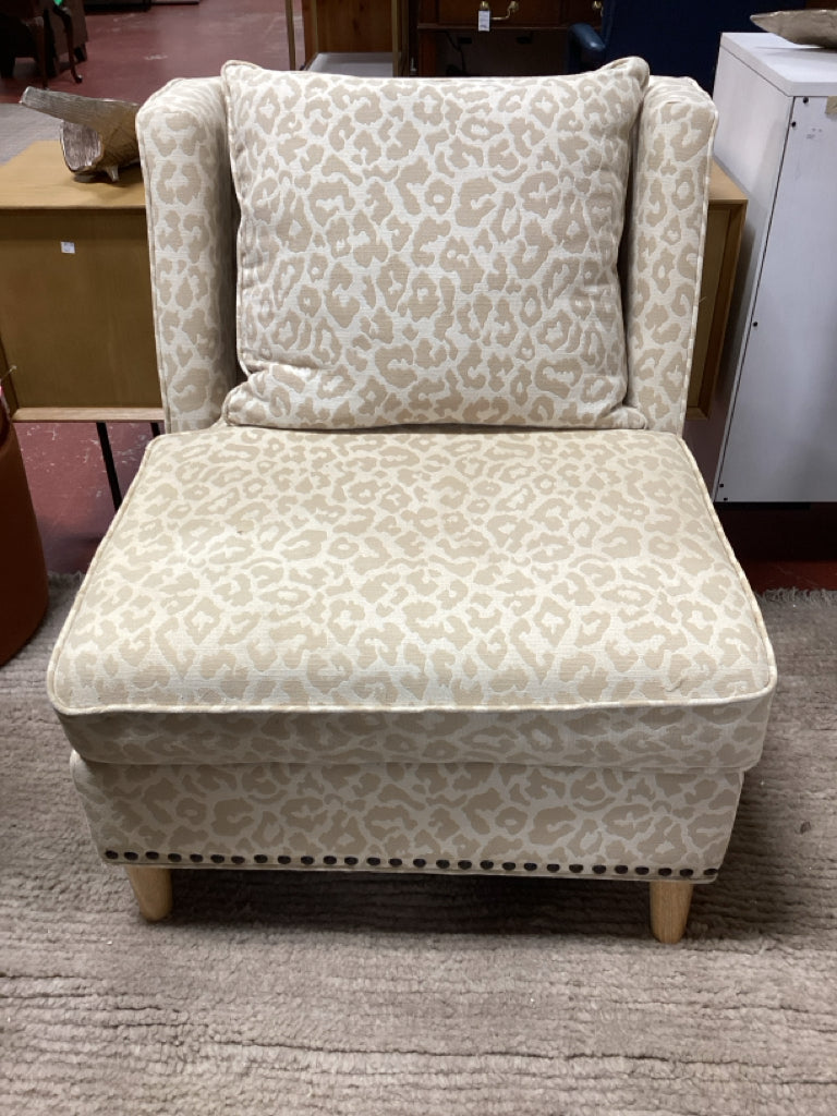 Leopard Accent Chair, Neutral 29x26x35