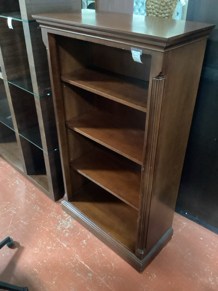 COUNCIL CRAFTSMAN Mahogany Bookcase 32x15x56
