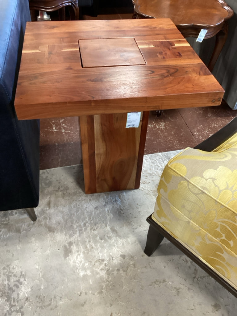 Acacia Hardwood Solid Side Table 22x23x24