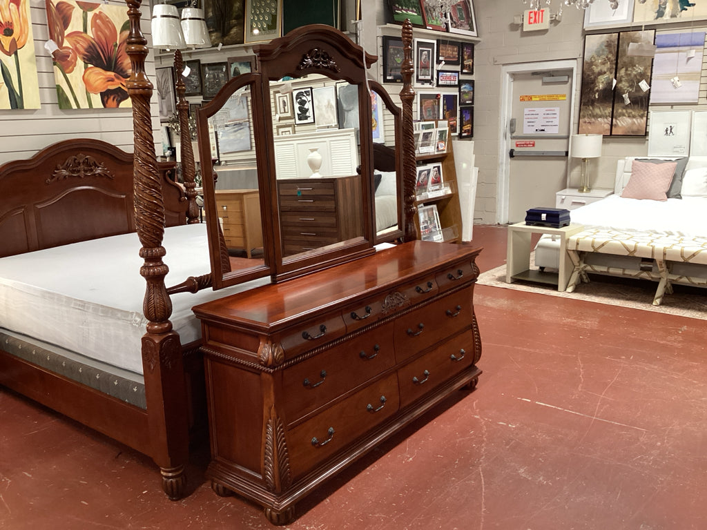 Traditional Cherry 7 Drawer Dresser w/ Tri-Fold Mirror 68x18x77