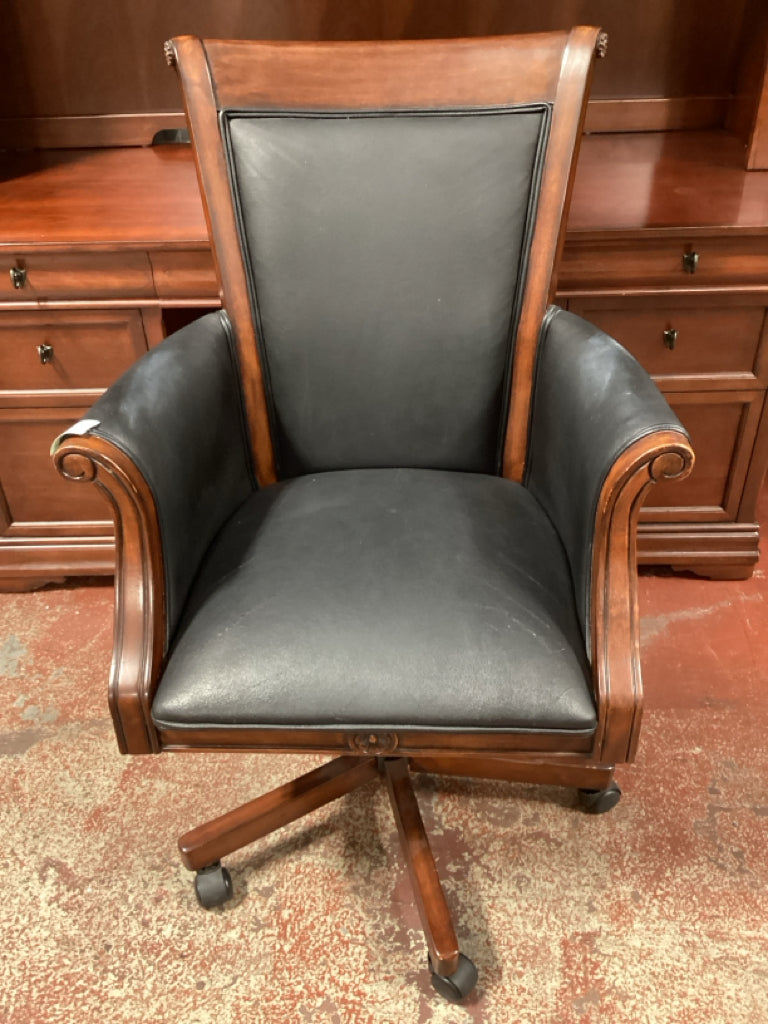 Office Chair / walnut & leather swivel executive chair