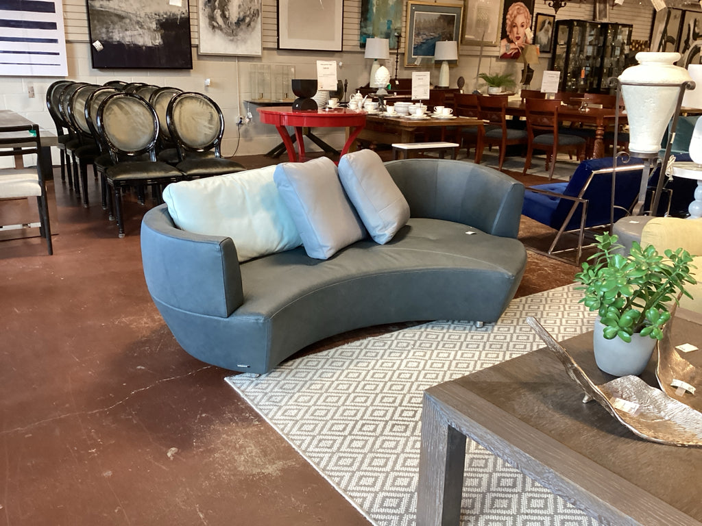 Roche Bobois Contemporary curved Leather Sofa/ grey  with 3 accent pillows 92"w