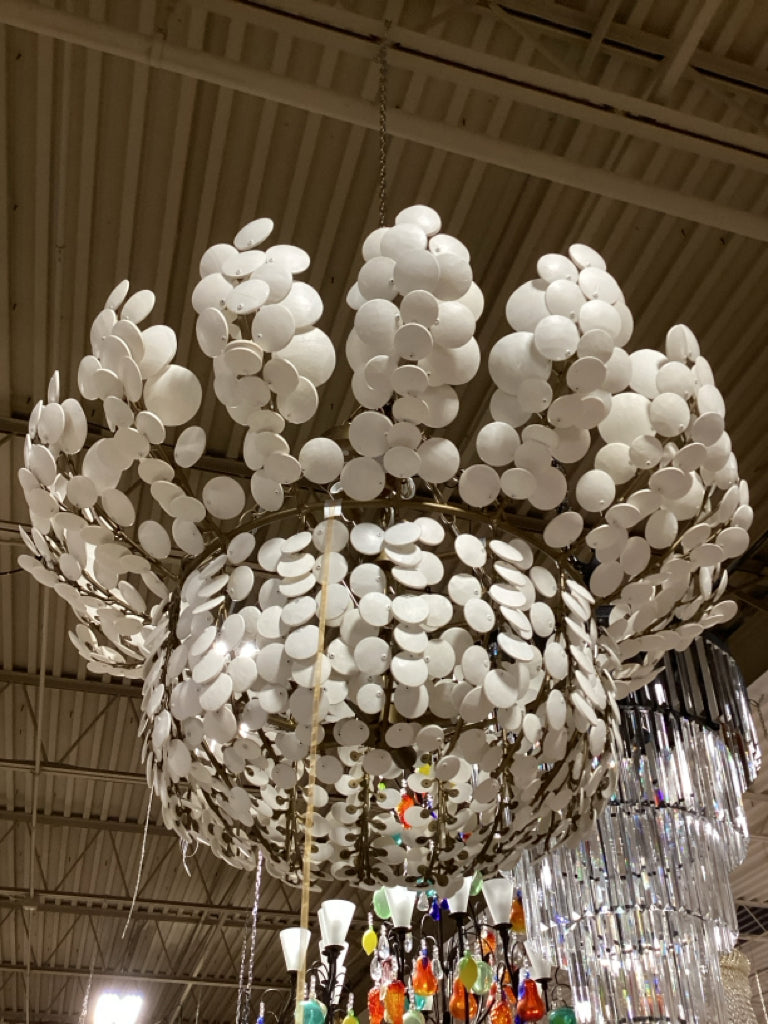 Arteriors  Bilal Chandelier 40" W x 31" D x 40" H   2H9DADFP