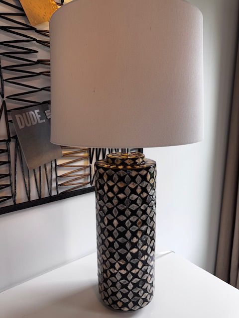 Surya Greenway Shell finish table lamp 30"