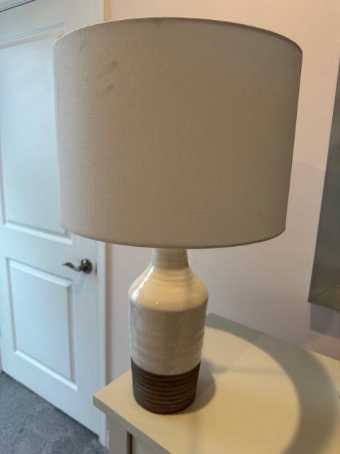 Uttermost Comanche cream/brown cermaic Table Lamp - 15â€