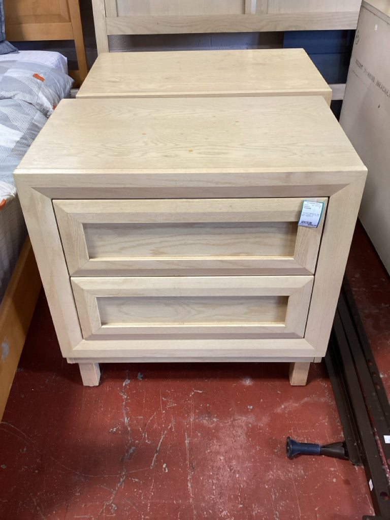 Thomasville Nightstands / light wood  2 drawer / 26 x 16 x 27 each  / PAIR AS IS